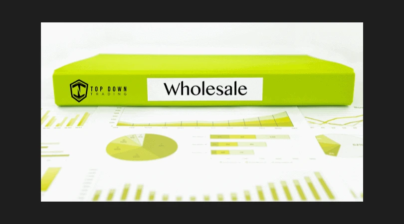 Ways to Attract More Sales by Stocking Wholesale Clothing in 2022